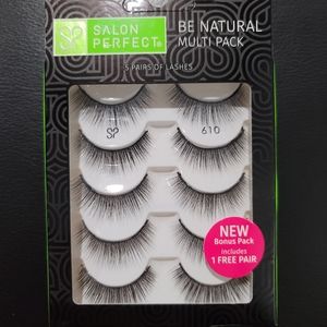 Natural lashes